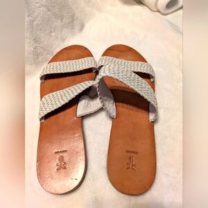 Frye Leather Slides sz 8.5 off white